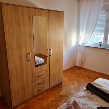 شقة Apartman Antea شيبينيك المظهر الخارجي الصورة